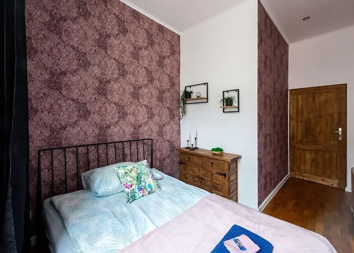 Tuz Przy Wawelu Krakow