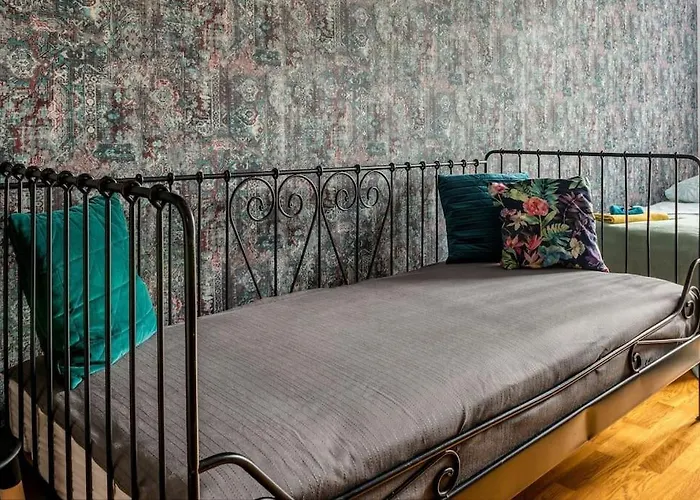 Tuz Przy Wawelu * Krakow