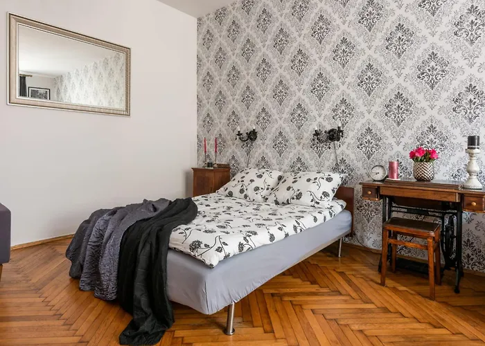 Tuz Przy Wawelu Krakow