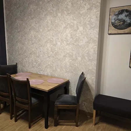 Tuz Przy Wawelu Apartment *