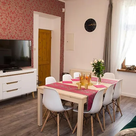Tuz Przy Wawelu Apartment *