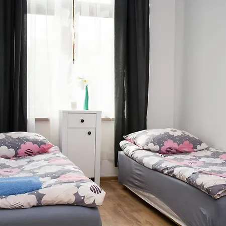 Tuz Przy Wawelu Apartment *